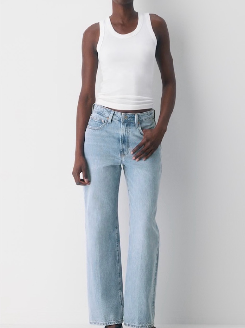 Aritzia Denim Forum The Farrah Curve-fit Hi-rise Jean